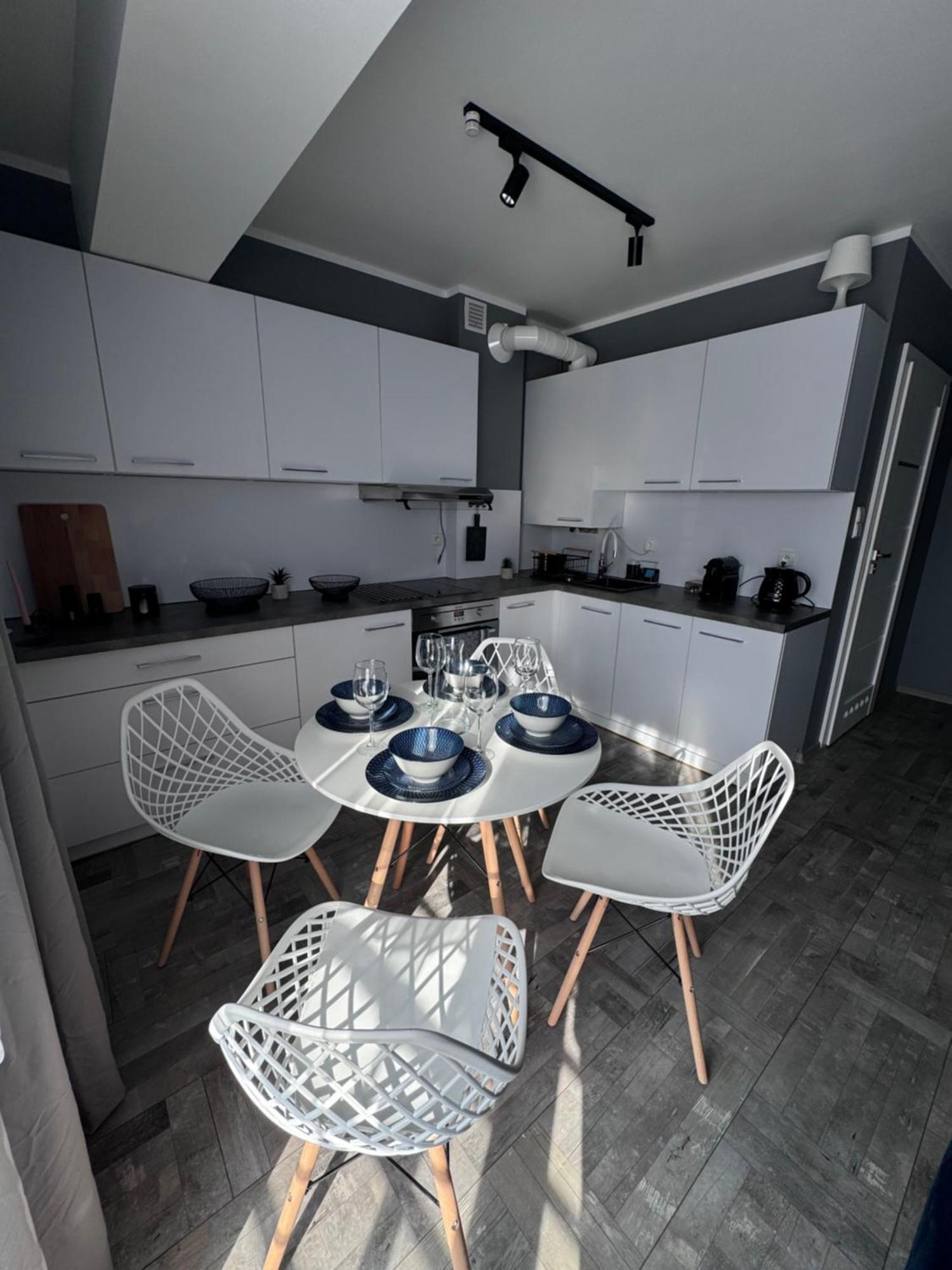 Apartamenty Centrum Kostrzyn nad Odra Esterno foto